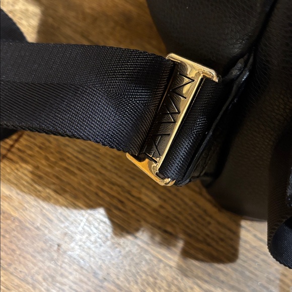 Fawn Design Black Diaper Bag Set with Accessories - Picture 6 of 16